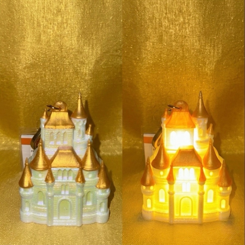 Disney Princess Light-up Castle PocketBac Holder Sanitizer. Limited edition.